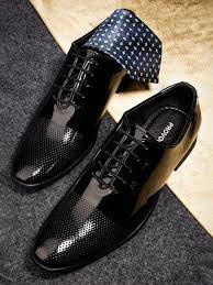 کفش اداری مردانه مهمترین جزو اصلی کمد یک کارمند
